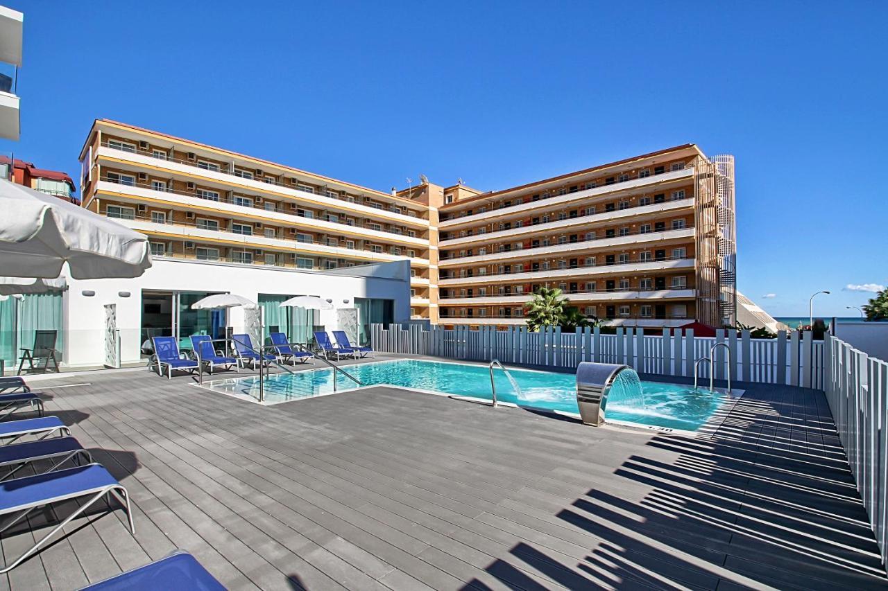 Carihuela Suites توريمولينوس المظهر الخارجي الصورة
