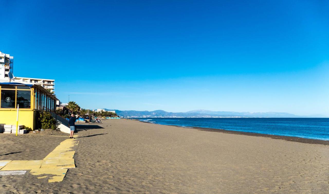 Carihuela Suites توريمولينوس المظهر الخارجي الصورة