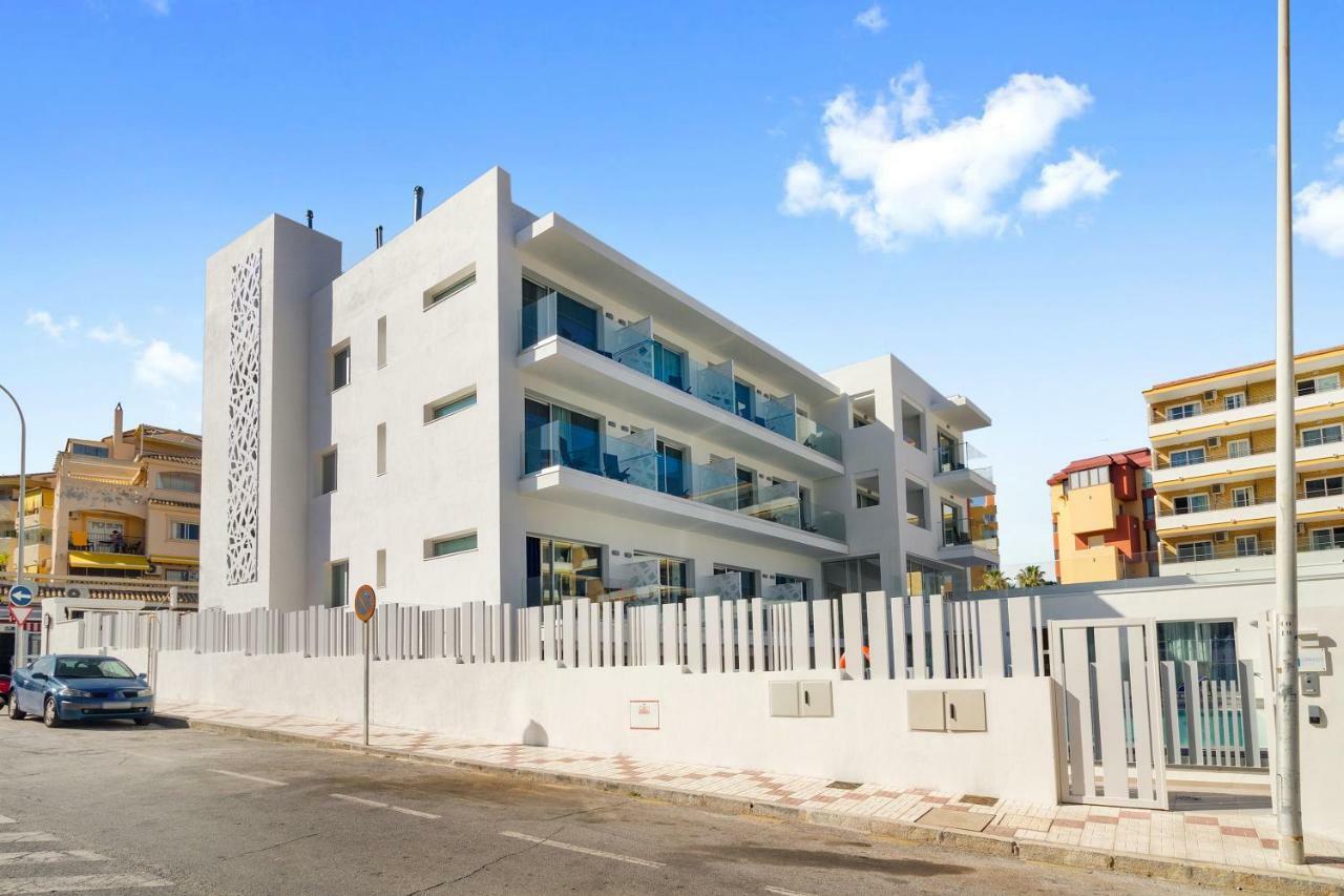 Carihuela Suites توريمولينوس المظهر الخارجي الصورة